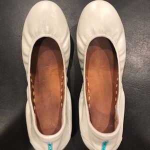 Tieks 12